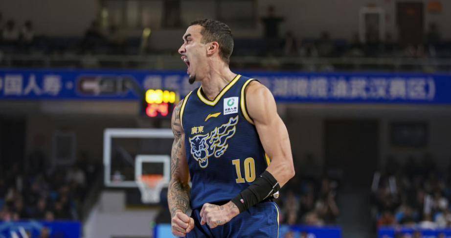 博彩体育首页-北京首钢与广东男篮交战记录